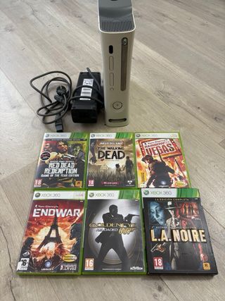 Xbox 360 + Varios Videojuegos