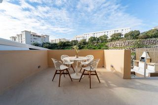 Piso en venta en Arroyo de la Miel en Benalmádena