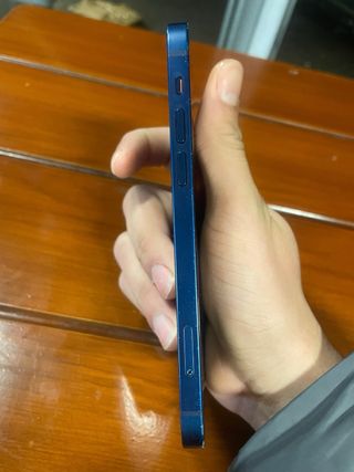 iPhone 12 Azul