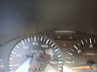 Nissan Serena 1994 ( precio negociable)