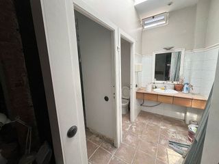 Local comercial en venta en Gavarra en Cornellà de Llobregat