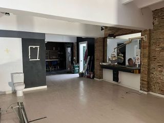 Local comercial en venta en Gavarra en Cornellà de Llobregat