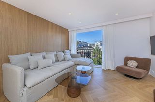 Piso en venta en Puerto Banús en Marbella