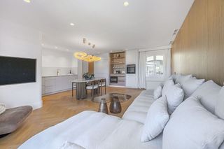 Piso en venta en Puerto Banús en Marbella