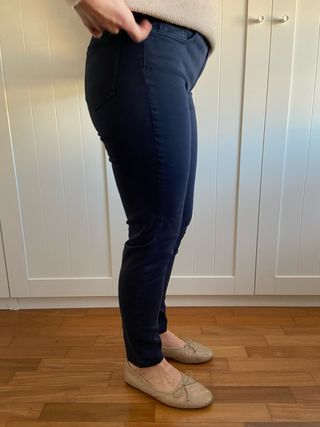 Vaqueros de Massimo Dutti azul marino