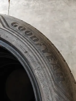 Neumáticos de coche