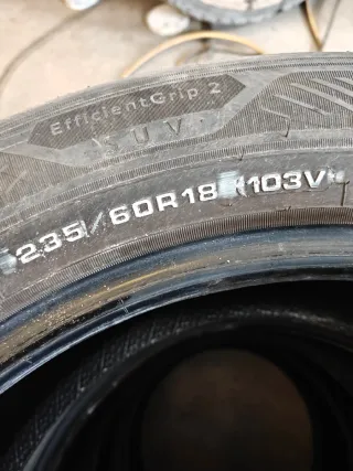 Neumáticos de coche