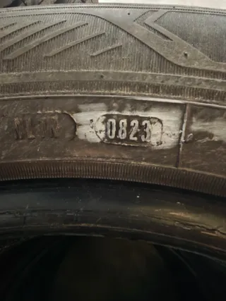 Neumáticos de coche