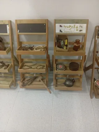 Radio Antigua y Planchas Vintage