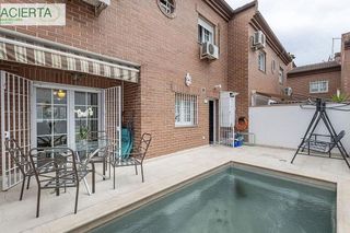 Casa adosada en venta en Cerrillo de Maracena - Periodistas en Granada