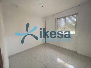 Piso en venta en Linares