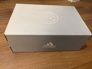 Deportivas Adidas Blancas y Verdes Talla 38 2/3