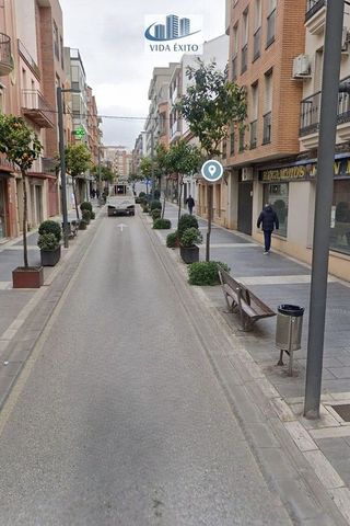 Chalet en venta en Linares