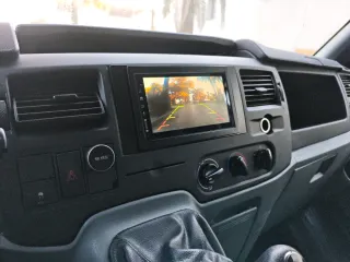 Ford Transit camperizada homologada.