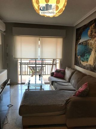 Piso en venta en Linares