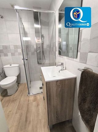 Local comercial en venta en Carolinas Altas en Alicante