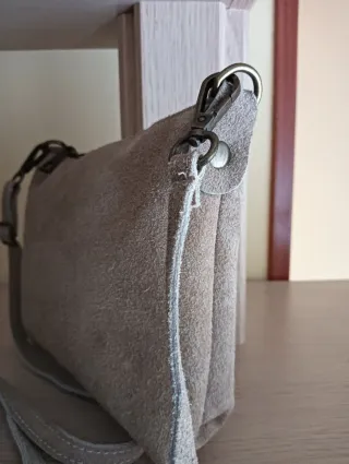 Bolso de ante beige