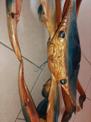 Granchio decorativo in legno