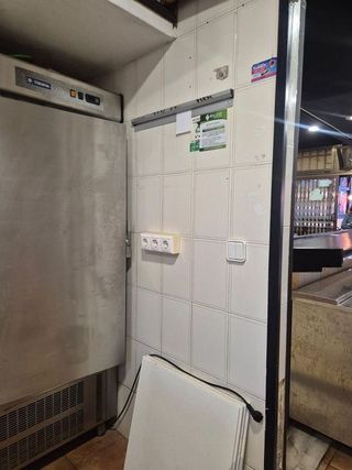 Local comercial en venta en Rincón de Loix en Benidorm