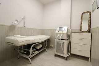 Local comercial en alquiler en Centre - Cordelles en Cerdanyola del Vallès