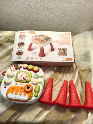 Mesa de Actividades para Bebé con Juguetes