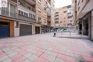 Piso en venta en Camino de Ronda - Rosaleda en Granada