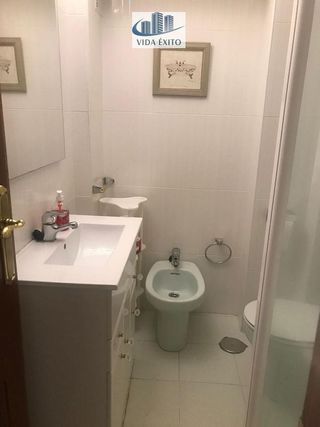 Piso en venta en Linares