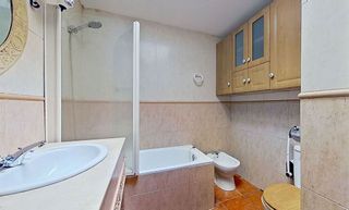 Casa adosada en venta en La Font d'en Fargues en Barcelona