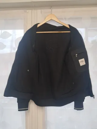 Cazadora de entretiempo negra