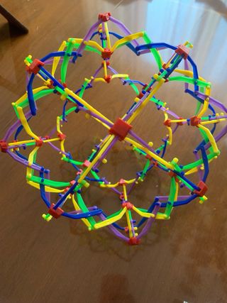 Sfera Magica Espandibile Hoberman