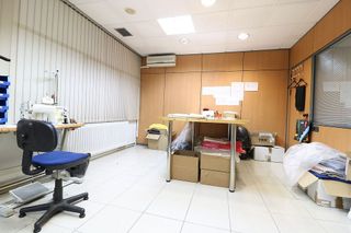 Oficina en alquiler en La Clota - Zona industrial en Cerdanyola del Vallès