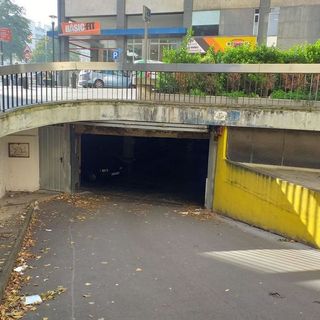 Garaje en venta en Barrio de Abando en Bilbao