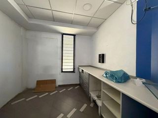 Local comercial en venta en Constitución-El Balconcillo en Guadalajara