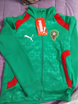 Chándal Puma Verde y Negro talla 6