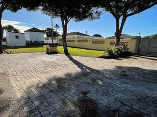 Chalet en venta en Las Lagunas - Campano en Chiclana de la Frontera