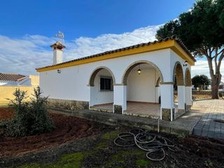 Chalet en venta en Las Lagunas - Campano en Chiclana de la Frontera