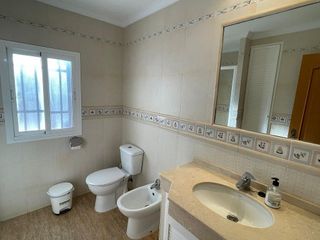 Chalet en venta en Las Lagunas - Campano en Chiclana de la Frontera