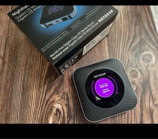 Router Netgear M1 4G LTE