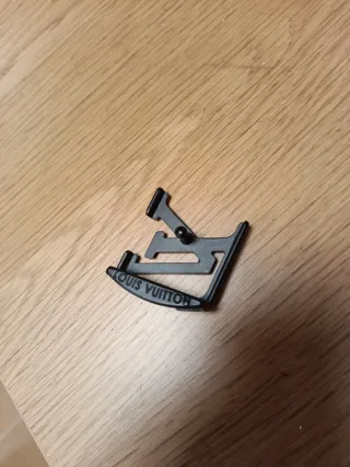 Fibbia Louis Vuitton Nera