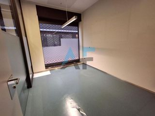 Local comercial en alquiler en Centro en Ourense