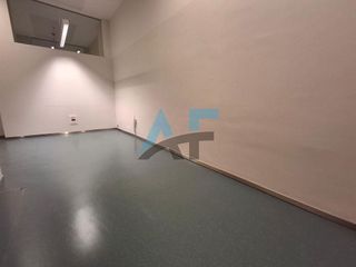 Local comercial en alquiler en Centro en Ourense