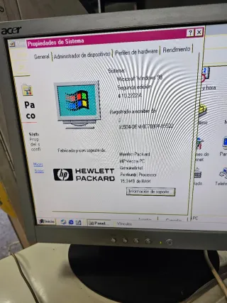 REGALO  Máquina tintometrica jallut, Pc y monitor.