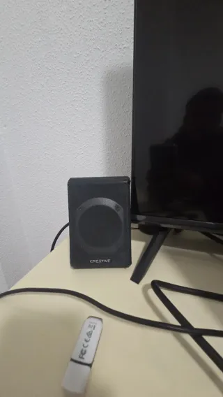 Oferta de combo de Laptop Acer+4.1 Teatro en casa