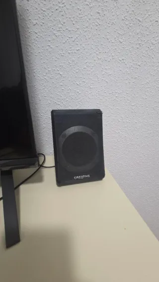 Oferta de combo de Laptop Acer+4.1 Teatro en casa