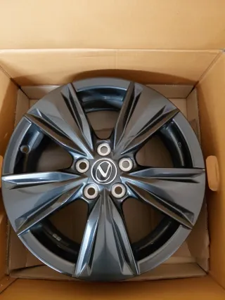 Llantas Lexus UX 17"