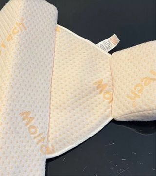 Almohada antiplagiocefalia y cojin antivuelco