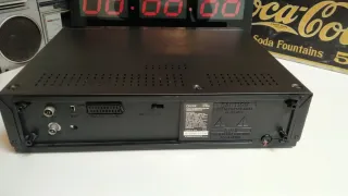 Vídeo VHS Gronic G-2001