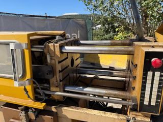 Inyectora de Plástico SOMAR 50TN