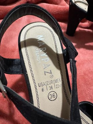 Tacones Mary Paz Terciopelo Negro Talla 36
