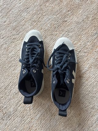 Bambas Veja Negras y Blancas